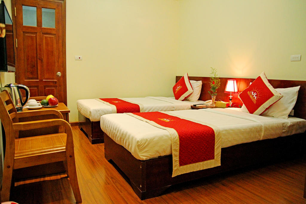 Khách sạn Khách Sạn Nhật Minh 2*