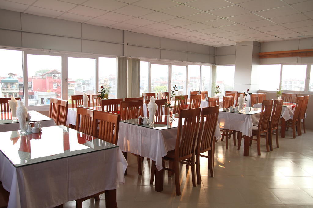Khách sạn Khách Sạn Nhật Minh Hà Nội